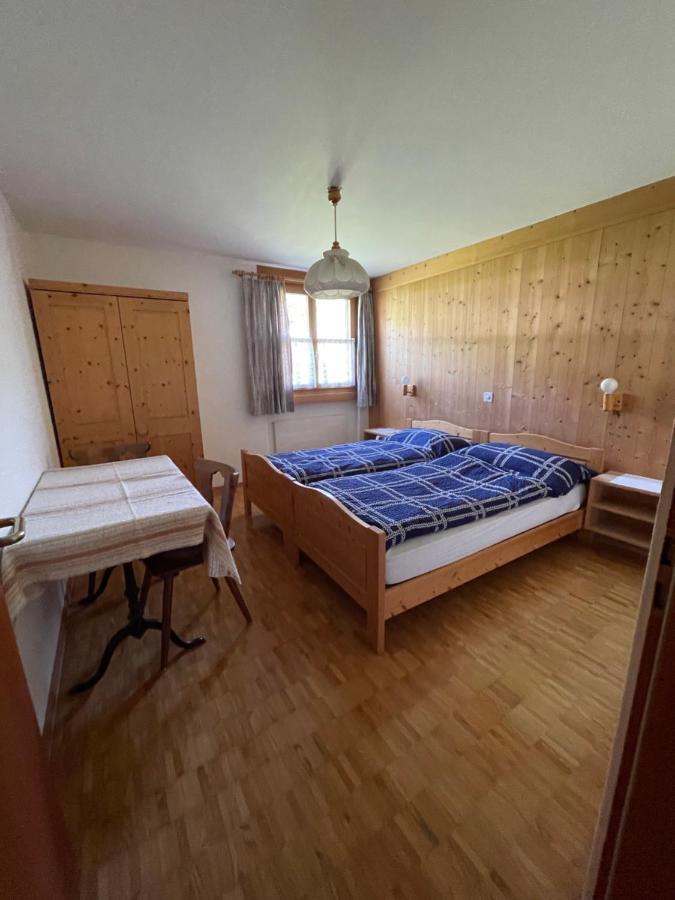 Gasthaus Beverin Farden Luaran gambar